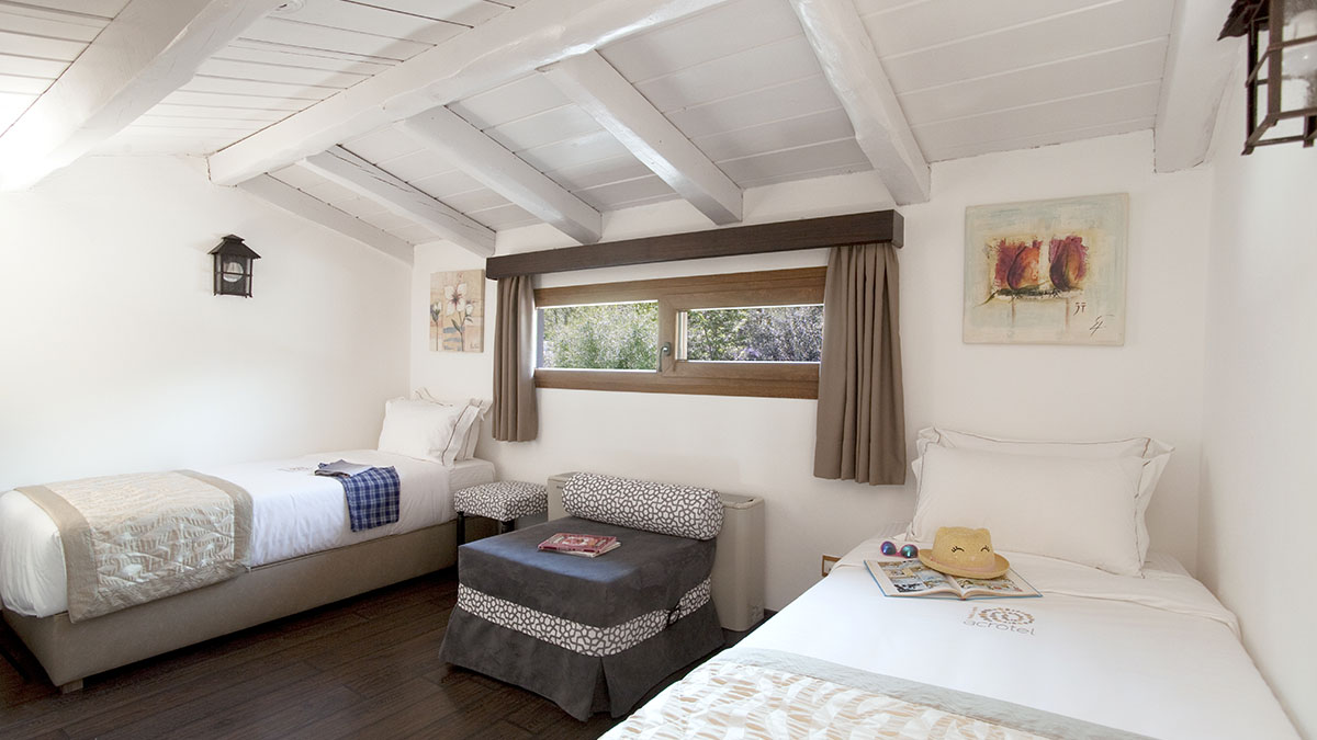 Acrotel Athena Residence